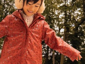 Παιδικό Μπουφαν Αδιάβροχο για Κορίτσια Πορτοκαλί Animal Print – ΚΑΦΕ